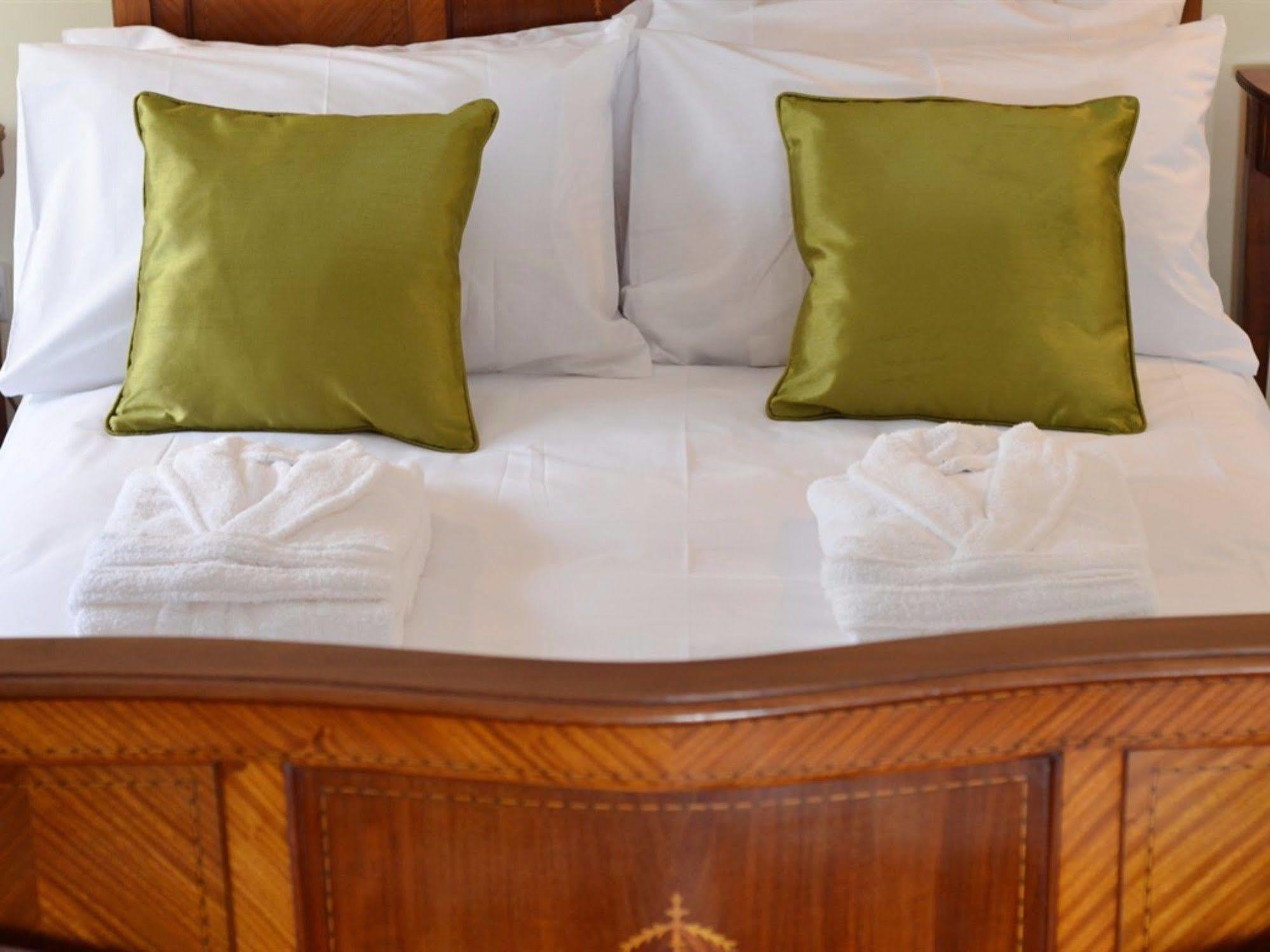 Fern Bank Bed & Breakfast Great Rowsley Eksteriør bilde