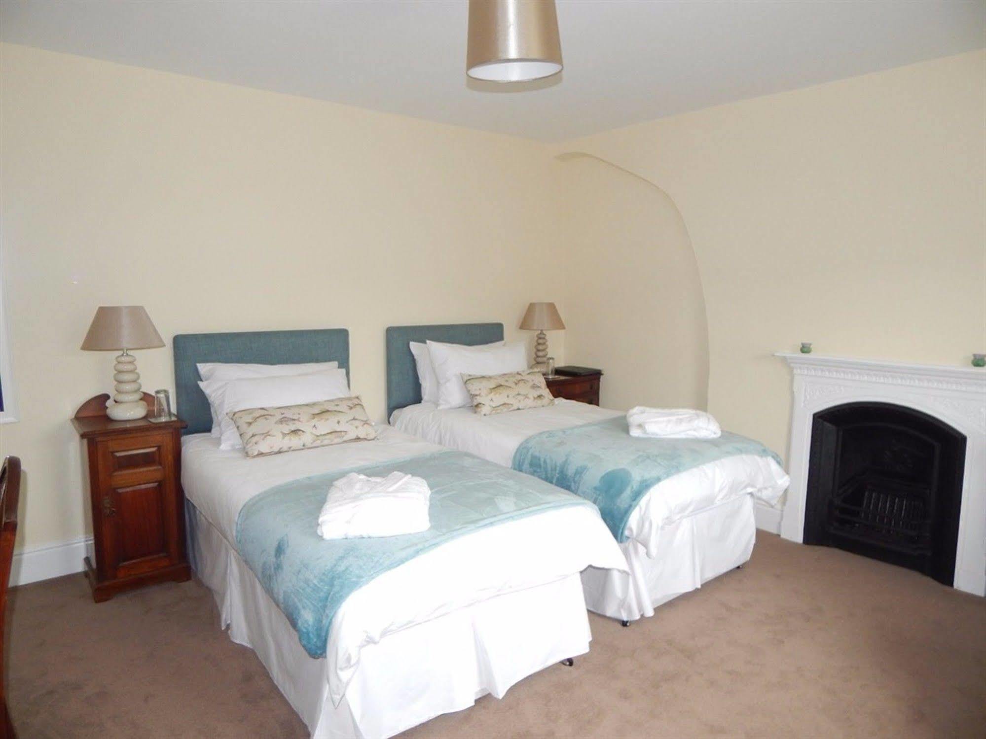 Fern Bank Bed & Breakfast Great Rowsley Eksteriør bilde